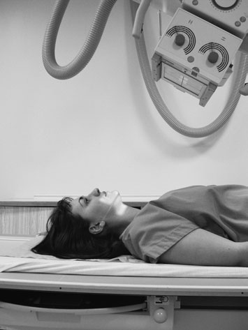 Figura 1: Aspect radiografic / Poziționare (Clark Ed. 12)